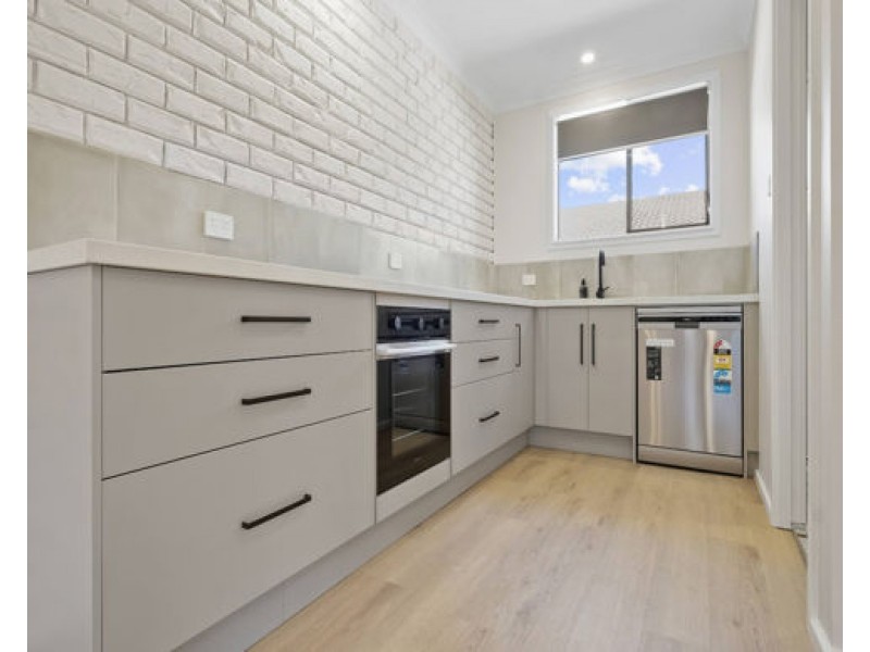 1/9 Karwin Street, Tamworth NSW 2340