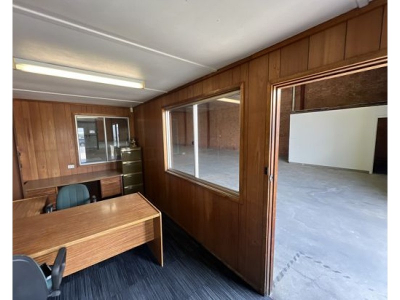 15 Wirraway Street, Tamworth NSW 2340