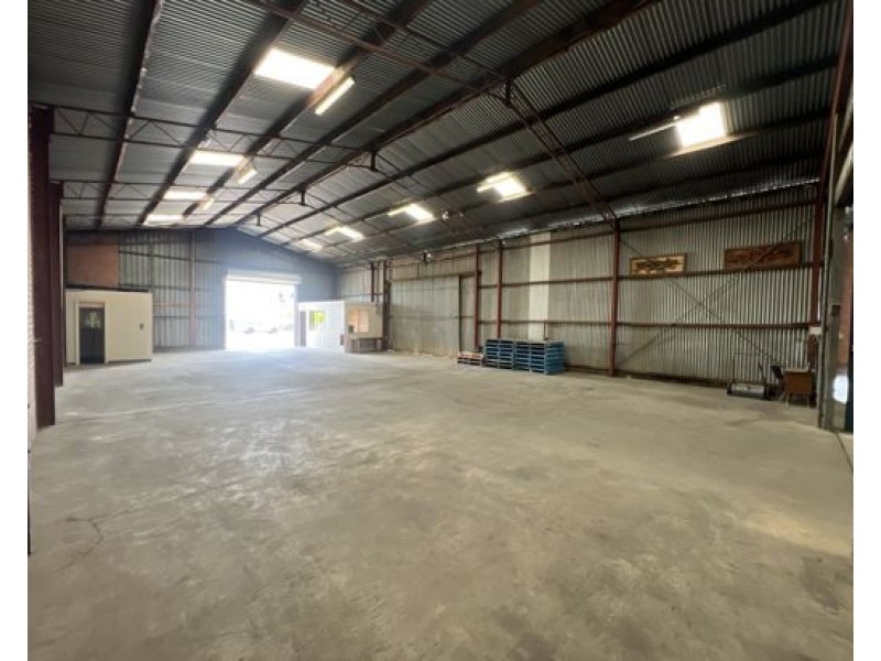 15 Wirraway Street, Tamworth NSW 2340