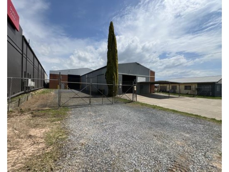 15 Wirraway Street, Tamworth NSW 2340