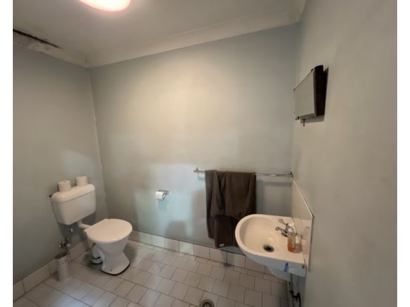 15 Wirraway Street, Tamworth NSW 2340