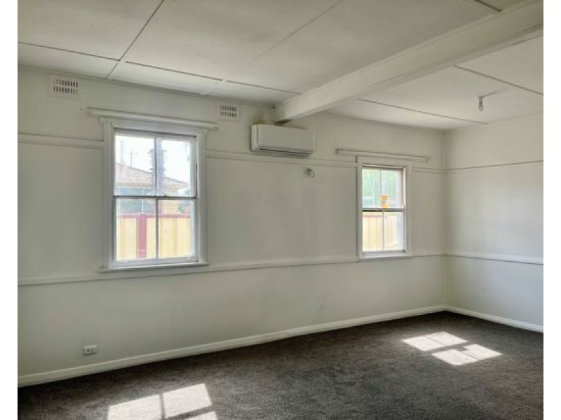 33 Margaret Street, Tamworth NSW 2340