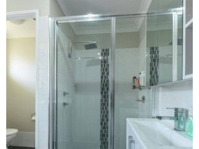 2/10 Burilla Street, Tamworth NSW 2340