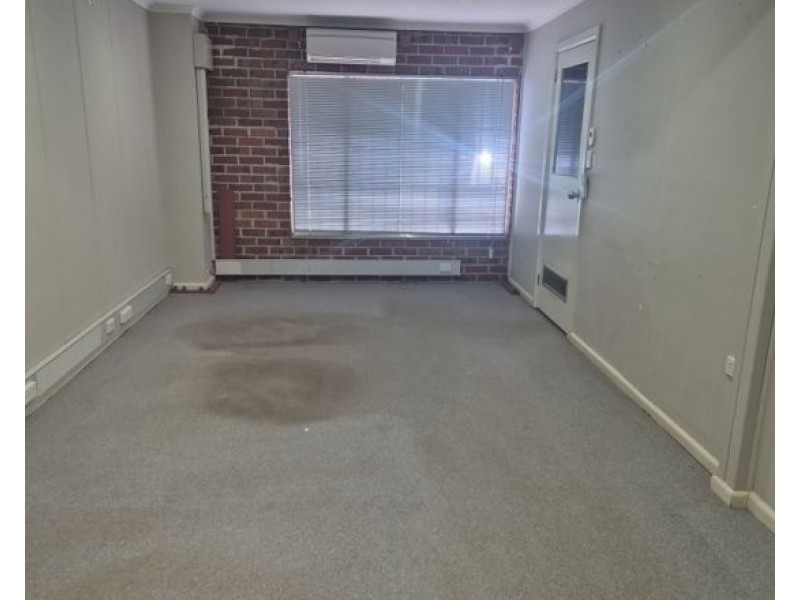 3/4 Cook Street, Tamworth NSW 2340