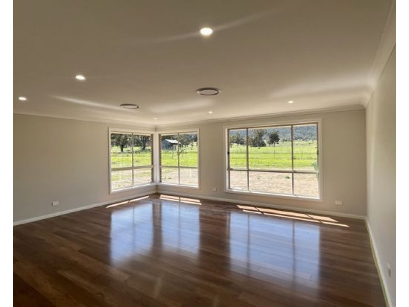 60 Wellington Street, Moonbi NSW 2353