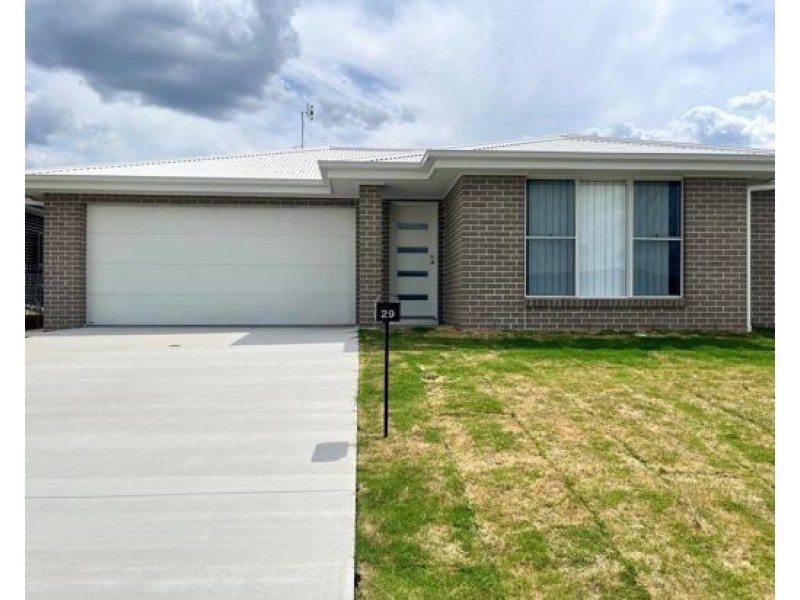29 Kestral Street, Tamworth NSW 2340