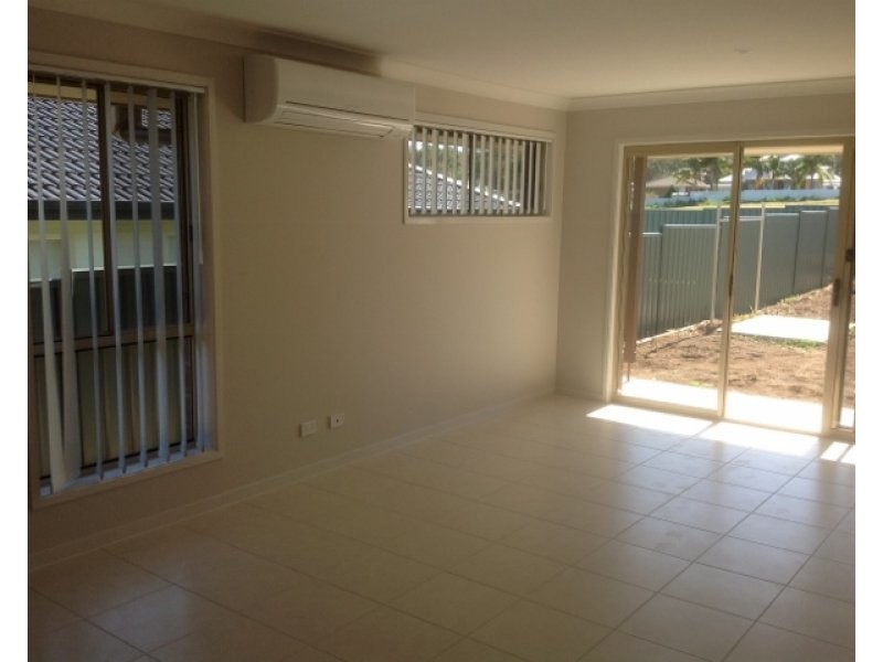 2/10 Banksia Street, Tamworth NSW 2340