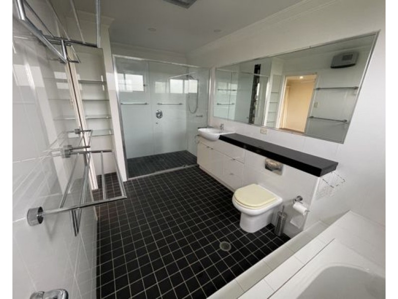 3/74a The Heights, Tamworth NSW 2340