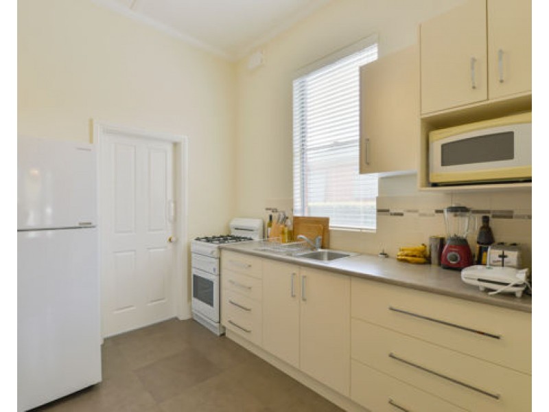 1/84 Fitzroy Street, Tamworth NSW 2340