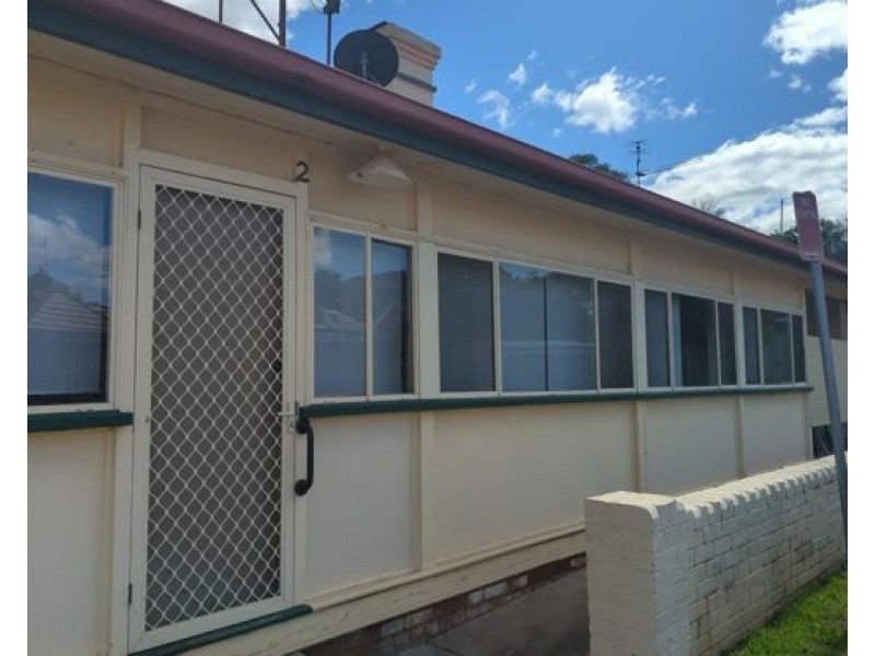 2/98 Griffin Avenue, Tamworth NSW 2340