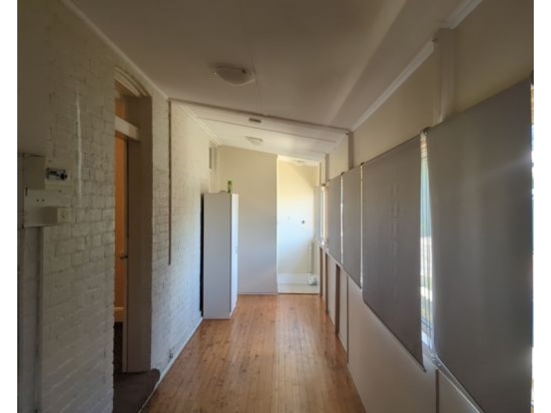 2/98 Griffin Avenue, Tamworth NSW 2340