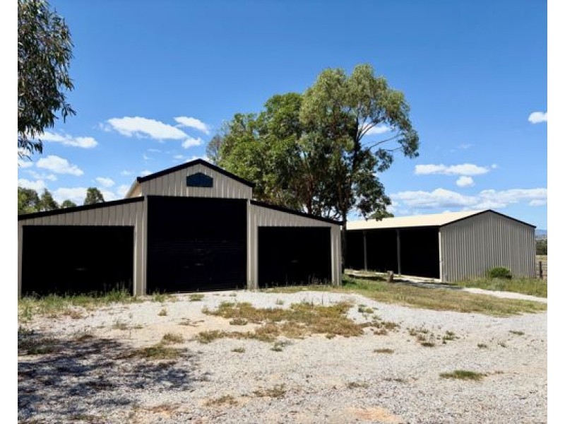 696 Burgmann’s Lane, Tamworth NSW 2340
