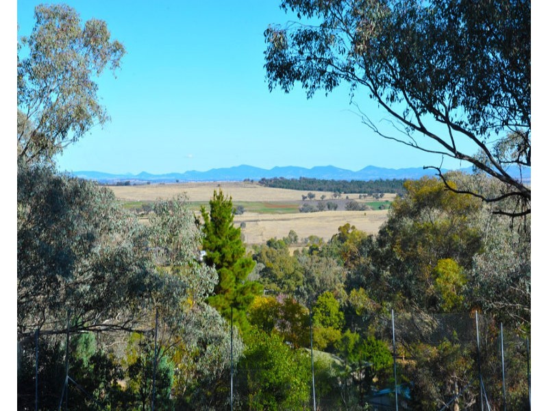 14 Mornington Crescent, Tamworth NSW 2340