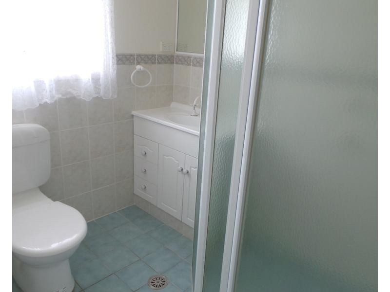 12a The Retreat, Tamworth NSW 2340