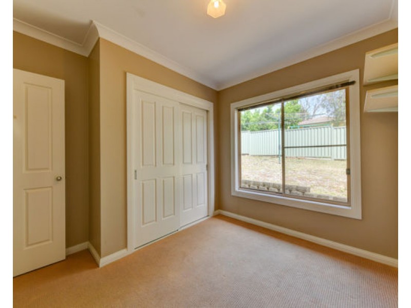 42 Campbell Road, Tamworth NSW 2340