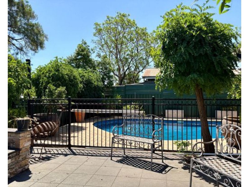 53 Dowell Avenue, Tamworth NSW 2340