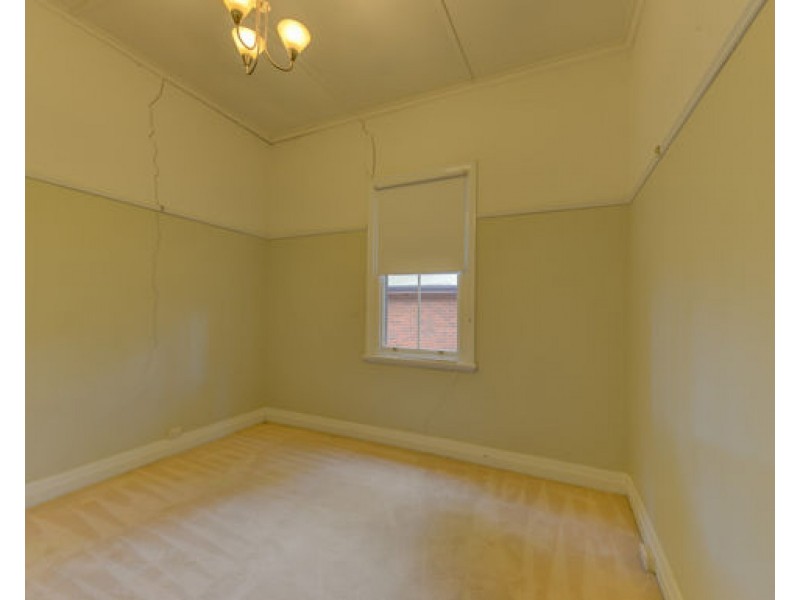 52 Roderick Street, Tamworth NSW 2340