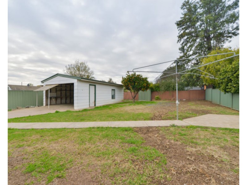 5 Murrawai Street, Tamworth NSW 2340