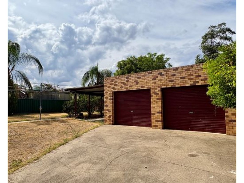 24 Arinya Street, Tamworth NSW 2340