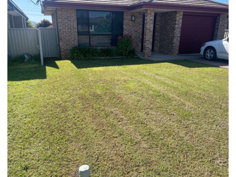 10 Tasman Place, Tamworth NSW 2340