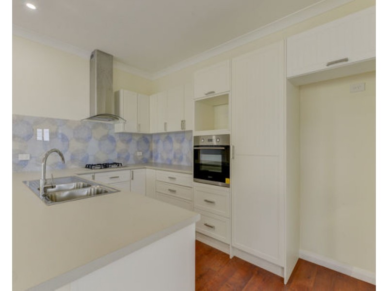 2/9 Wollemi Close, Tamworth NSW 2340