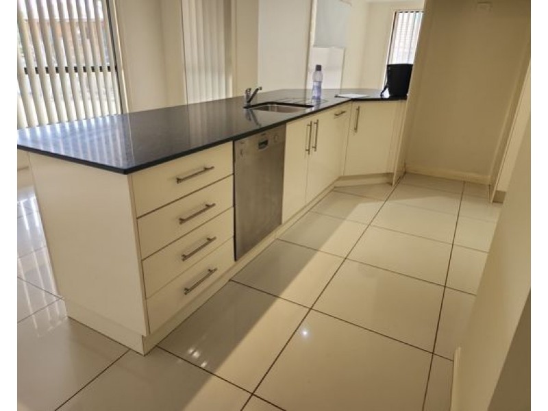 26 Hibiscus Way, Tamworth NSW 2340