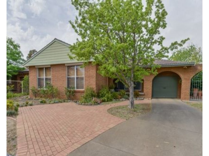 20 Waree Drive, Tamworth NSW 2340
