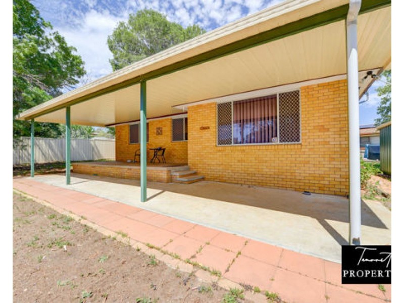 22 Joseph Brown Place, Tamworth NSW 2340