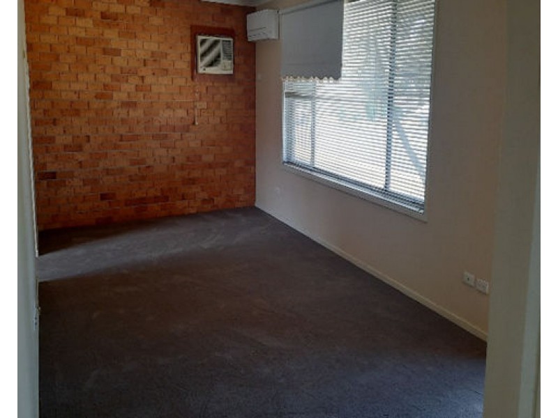 1/1 Cowper Close, Tamworth NSW 2340