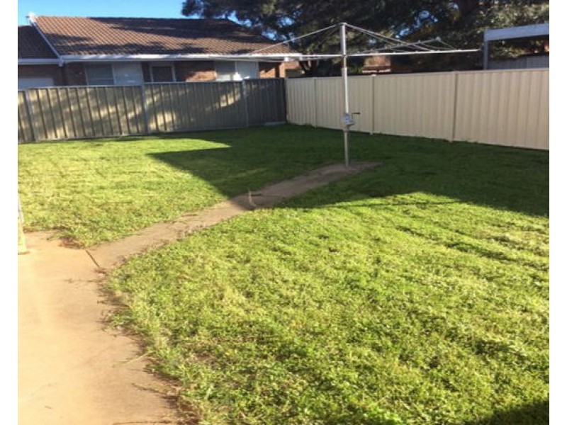 1/1 Cowper Close, Tamworth NSW 2340