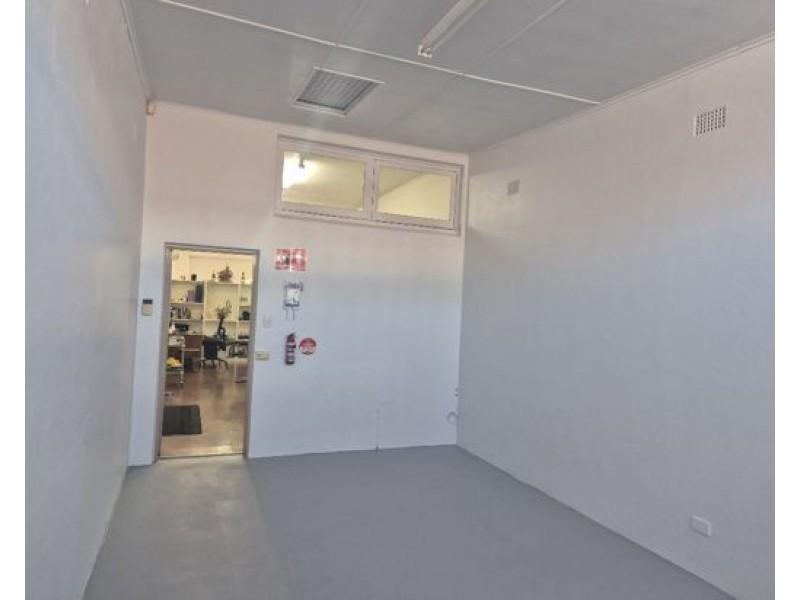 2/154 Bridge Street, Tamworth NSW 2340