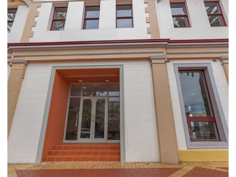 400 Peel Street, Tamworth NSW 2340