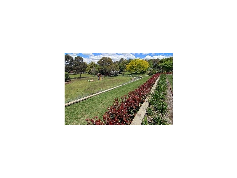 40 The Avenue, Armidale NSW 2350