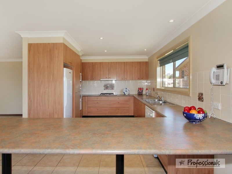 11 Kirkwood Street, Armidale NSW 2350