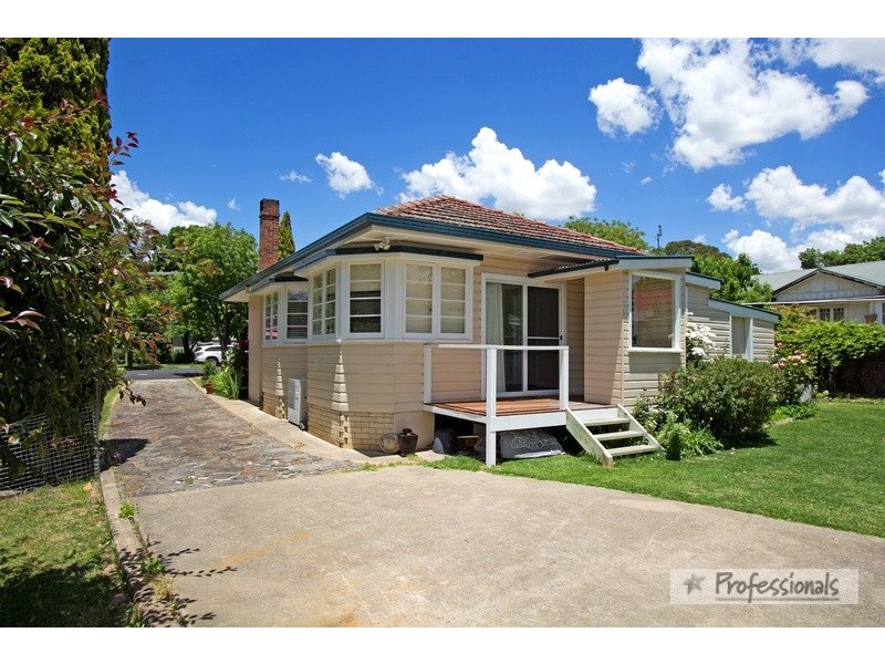 180 Allingham Street, Armidale NSW 2350