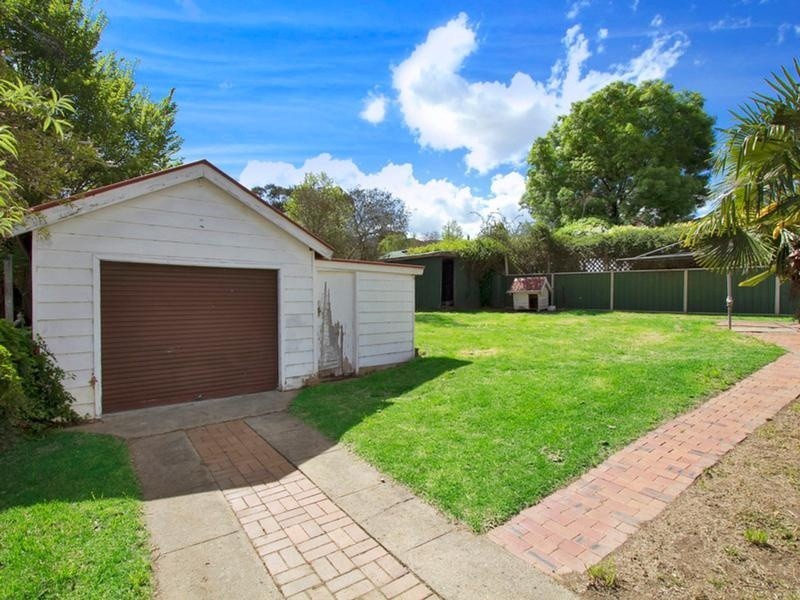 4 Mayfield Avenue, Armidale NSW 2350