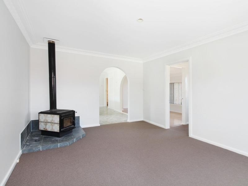 4 Mayfield Avenue, Armidale NSW 2350