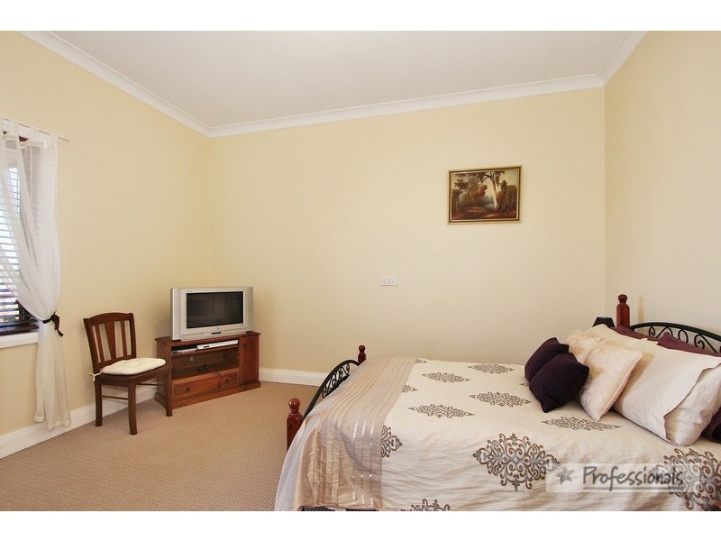12 Marsh Street, Armidale NSW 2350