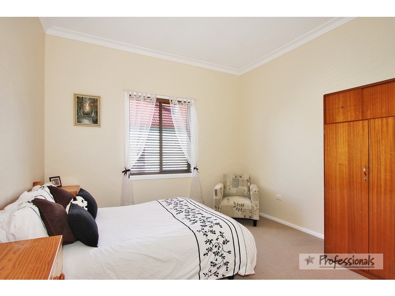 12 Marsh Street, Armidale NSW 2350