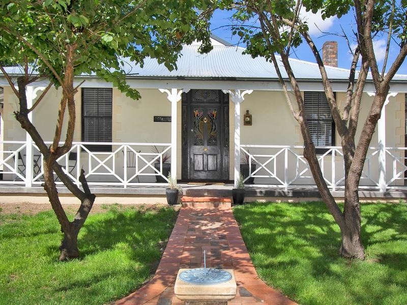 78 Brown Street, Armidale NSW 2350
