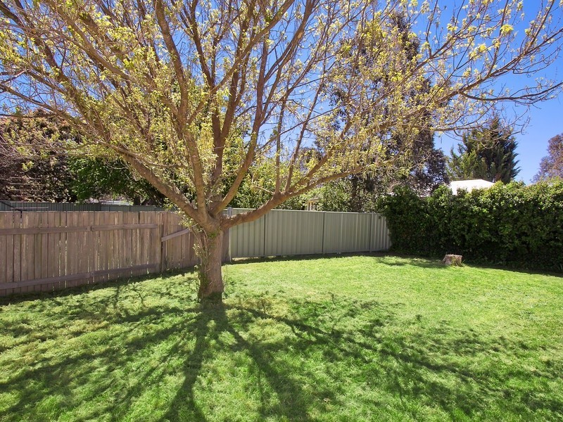 36 Golgotha Street, Armidale NSW 2350