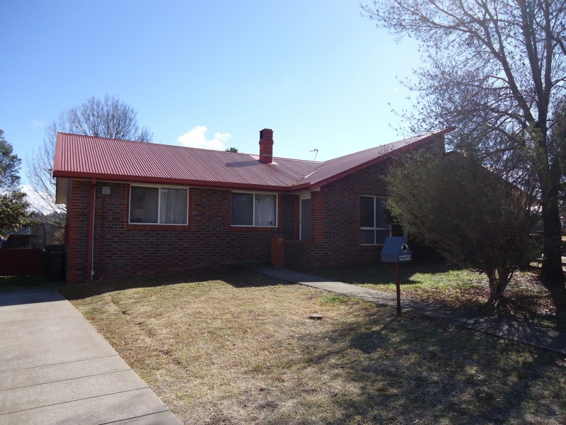 89 MacDonald Drive, Armidale NSW 2350