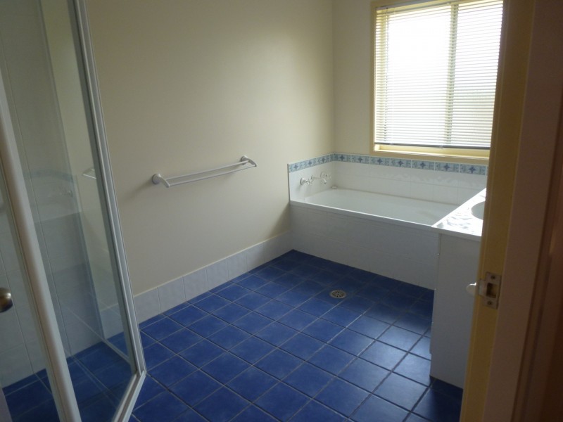 3 Clara Crescent, Armidale NSW 2350