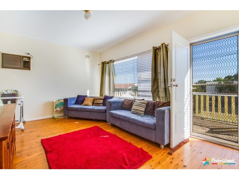 2A James Avenue, Armidale NSW 2350