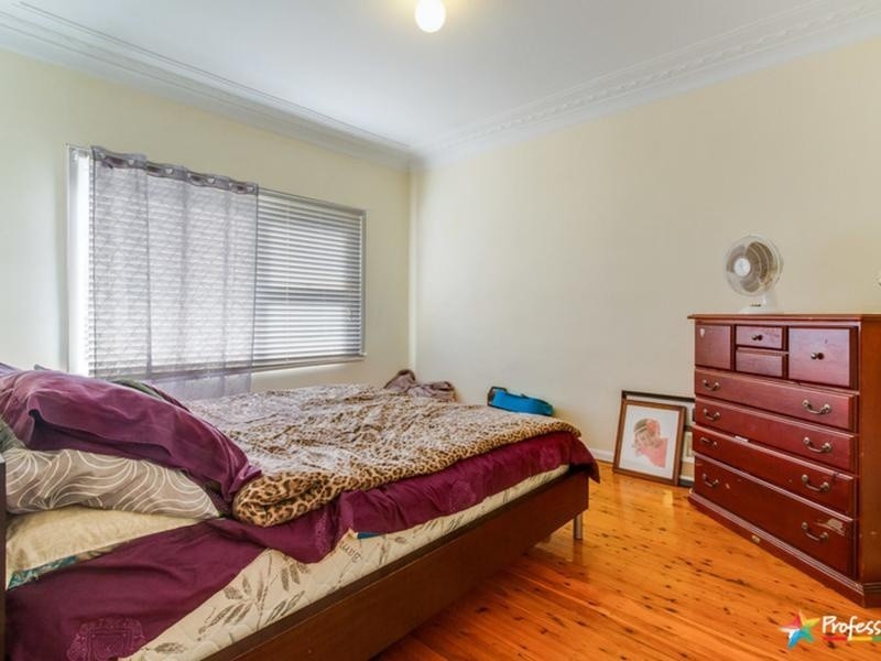 2A James Avenue, Armidale NSW 2350