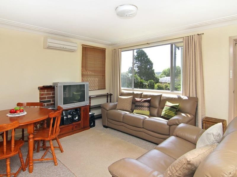 26 Mayfield Avenue, Armidale NSW 2350