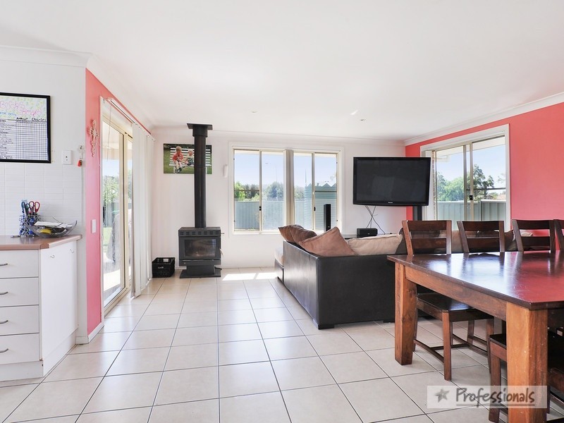 25 Alahna Drive, Armidale NSW 2350