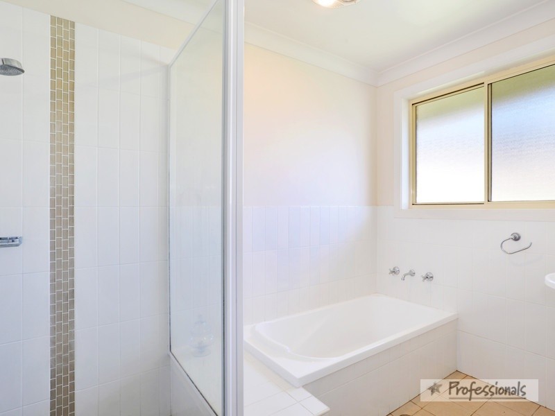 25 Alahna Drive, Armidale NSW 2350