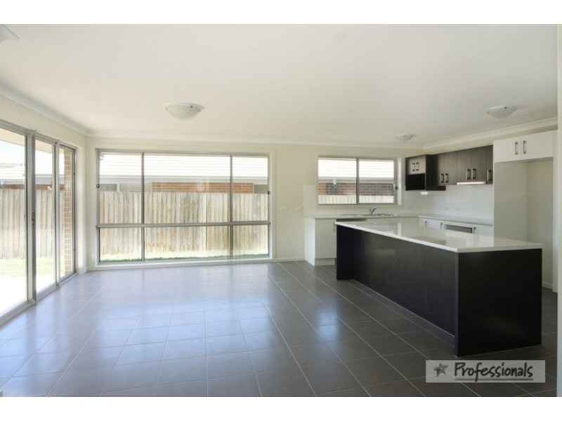 21 Kennedy Street, Armidale NSW 2350