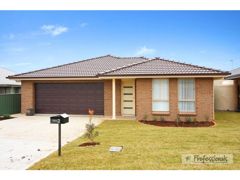 2 Mason Crescent, Armidale NSW 2350